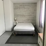 Maison Recente Gorges De L'ardeche بيت للعطل *